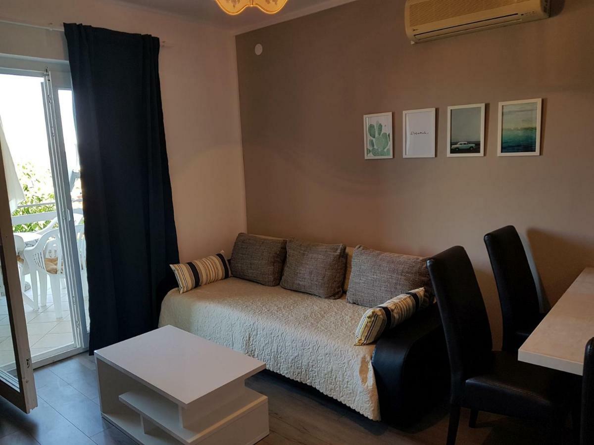 Apartments Andelic Свети-Филип-и-Яков Экстерьер фото