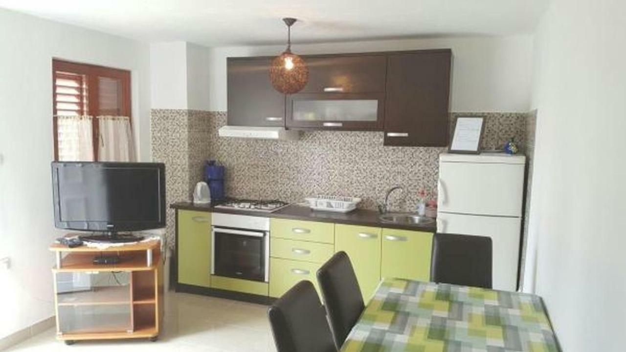 Apartments Andelic Свети-Филип-и-Яков Экстерьер фото